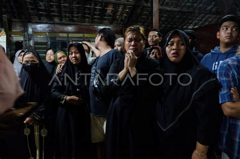 Permakaman Pebulutangkis Syabda Belawa Perkasa Antara Foto