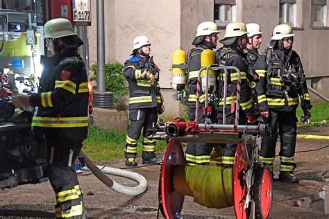 Dramatische Situation Kellerbrand sorgt für Großeinsatz der Feuerwehr