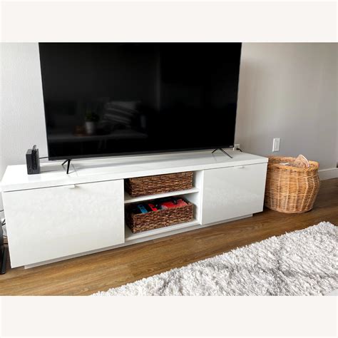 Ikea Byas High Gloss White Tv Unit Aptdeco