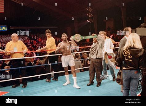 Lloyd Honeyghan Vs Marlon Starling For The Wbc Welterweight Title