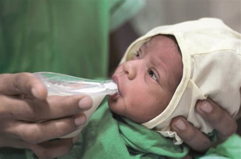 Una solución para la lactancia de los prematuros en países sin recursos