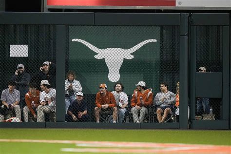 Texas Longhorns open Yeti Yard before joining SEC baseball scene