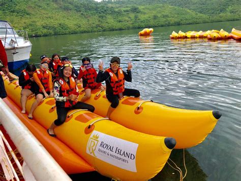 Banana Boat Ride And Clear Kayak Experience In Coron Island Palawan