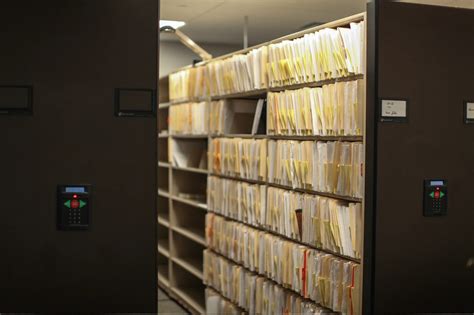 Need help finding old medical records online?