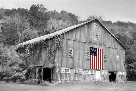 Sunny Acres Patriotic Barn Mixed Media by Lori Deiter | Pixels