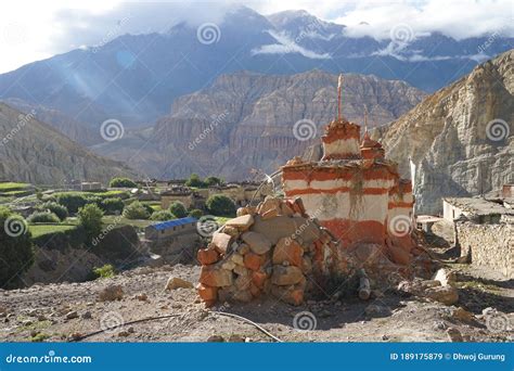 Chorten from Tetang Village,Upper Mustang Nepal Stock Image - Image of ...