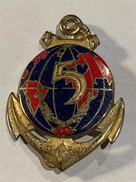 INSIGNE MILITAIRE 5EME Régiment Inter Armes Outre Mer 108 35 P4 A3 08