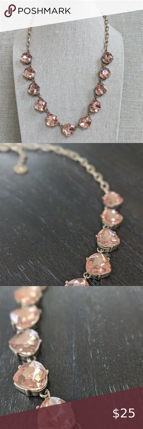 Stunning Stella And Dot Peach Necklace With Triangular Glass Crystals