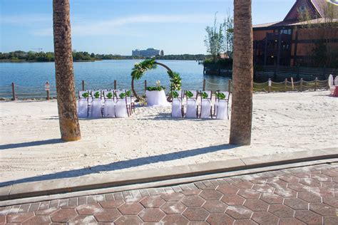 Luau Beach - Polynesian Village Resort • Fairytale Weddings Guide