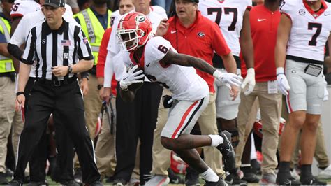 How to watch Florida vs. Georgia football without cable: kickoff time ...