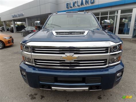 2017 Deep Ocean Blue Metallic Chevrolet Silverado 3500hd High Country