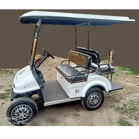 4 Seater Electric Golf Cart Driving Mileage On Single Charge 100 Km