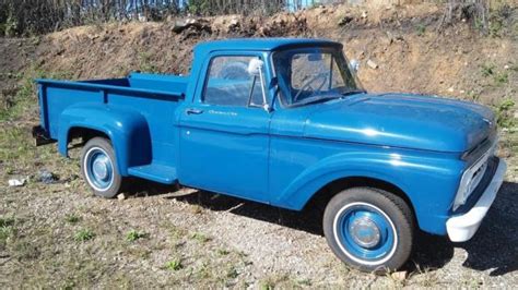 1961 FORD F 100