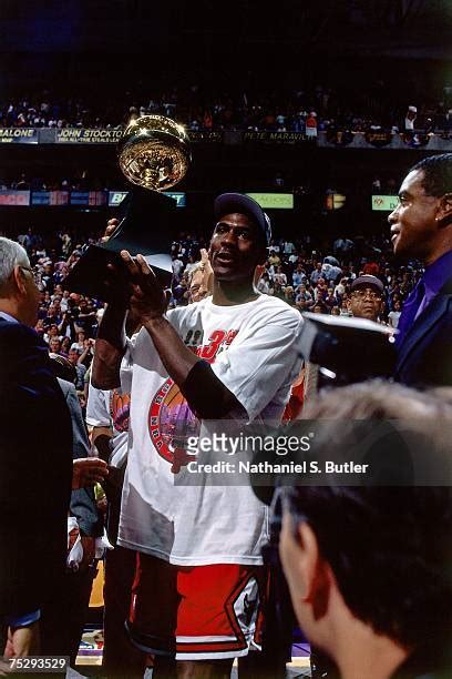 Michael Jordan Mvp Stock Fotos Und Bilder Getty Images