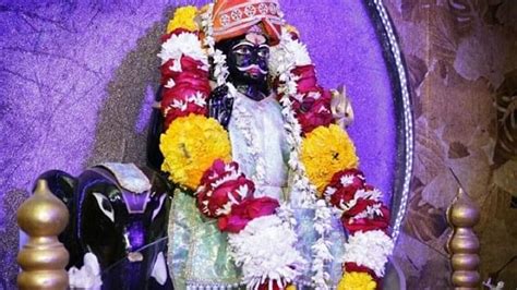 Shani Amavasya 2021 शनी देवाला प्रसन्न करण्यासाठी शनैश्चरी अमावस्येच्या दिवशी 4 उपाय नक्की करा