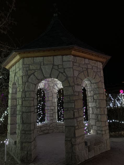 Winter Garden Aglow In Boise, Idaho | Scout N’ About