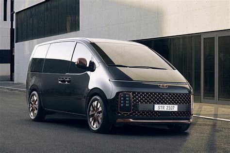 Hyundai Staria Minivan Revealed Has A Cruise Ship Inspired Interior