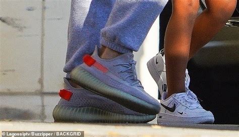 Pasi Adidas Nd Rpreu Bashk Punimet Me Kanye West Khloe Kardashian