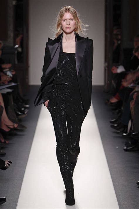 wearable trends balmain ready  wear fall  paris fashion week