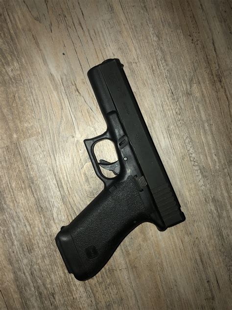 SOLD Glock 17 CO2 Blowback HopUp Airsoft 52 OFF