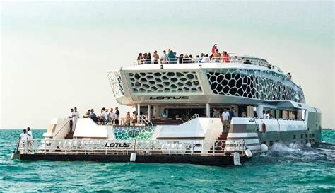 Lotus Mega Yacht Brunch Cruise, Dubai - Think One Yachts