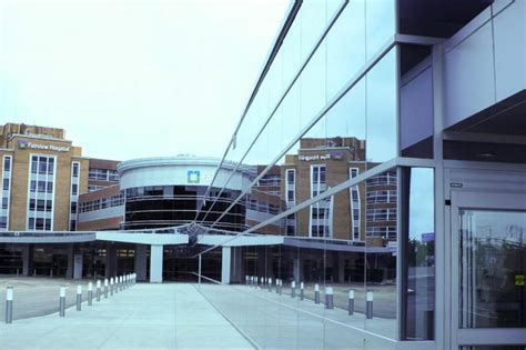 Cleveland Clinic Fairview Hospital Icu United Glass And Panel Systems