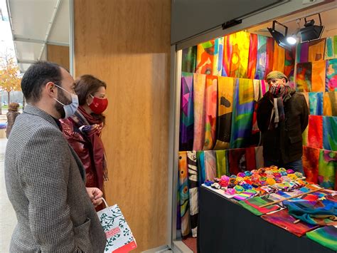 La Edici N De La Feria Mercado De Artesan A De La Comunidad