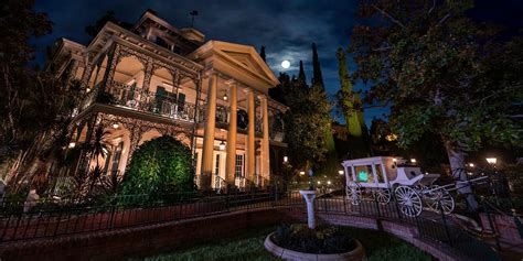 Disney World Makes Subtle Change To Haunted Mansion