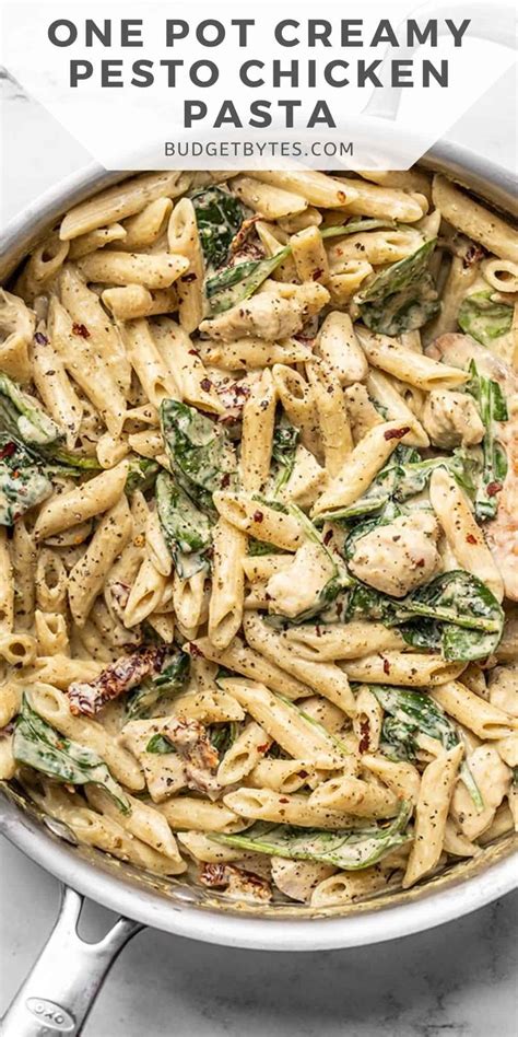 Pâtes crémeuses au poulet et au pesto