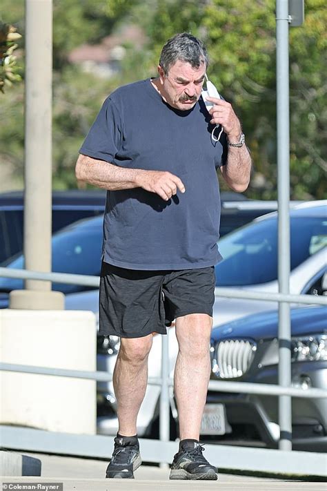 During The Pand Mic Tom Selleck Is Seen Running Errands For The First