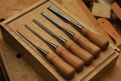 Woodworking Essentials: Lie-Nielsen Bench Chisels