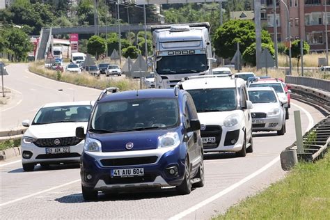 Kurban Bayram Tatili Nedeniyle Ankara Samsun Kara Yolunda Trafik