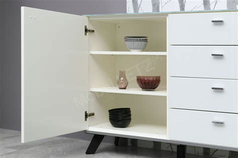 Sideboard von LEONARDO living CURVE 50 weiß auf Metallfüßen Möbel