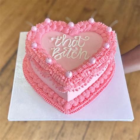 Vintage Heart Cake Charlys Bakery