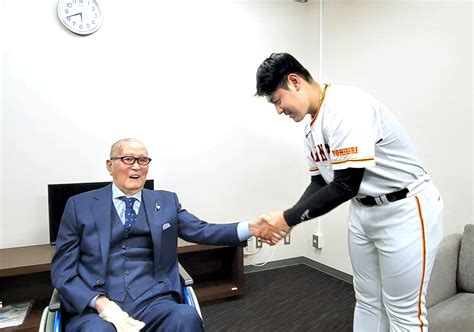 【画像】【巨人】岡本和真2度目の東京ドームmvp 長嶋終身名誉監督のゲキに「やっぱり勝ちたい。期待に応えたい」 ライブドアニュース