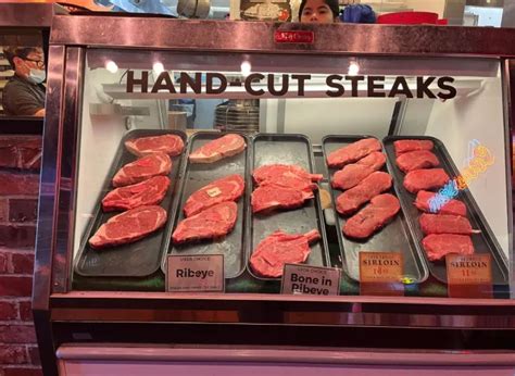 10 Steakhouses That Serve The Best Hand Cut Steaks To Order