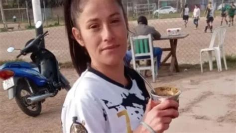 Brutal Femicidio En Luján Una Mujer Fue Apuñalada Delante De Sus