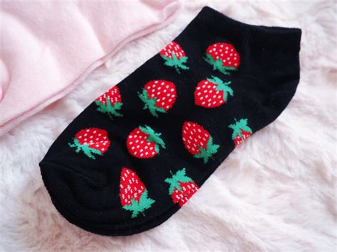 Cherry Lips Blonde Curls