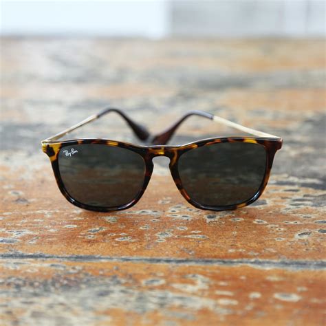 Ray Ban Aviator Size Guide Cool Looks With The Right Sized Sunglasses