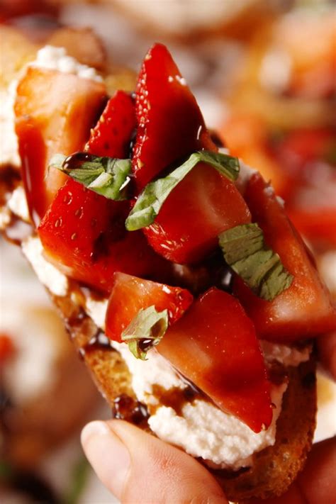 Best Strawberry Balsamic Bruschetta Recipe How To Make Strawberry Balsamic Bruschetta