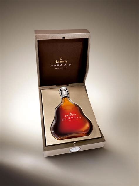 Packaging Hennessy Paradis :: Behance