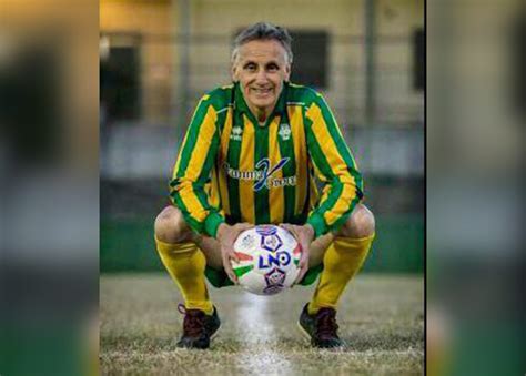 Conozca La Increíble Historia De Robert Carmona El Futbolista Más