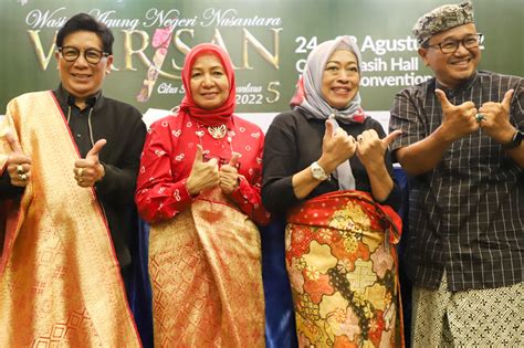 foto pameran batik sekar jagad