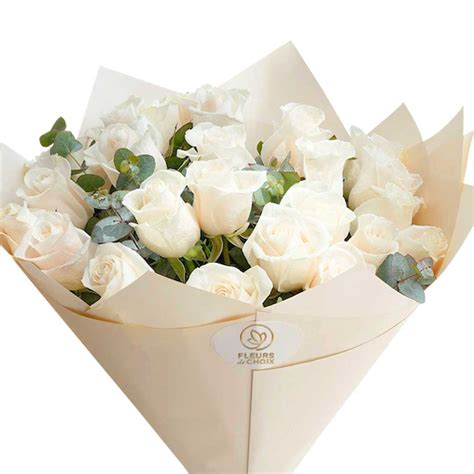 White Roses Bouquet Delivery Abu Dhabi | Send white Roses Online