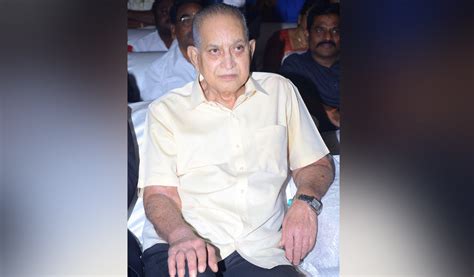 Veteran Telugu actor Krishna passes away-Telangana Today