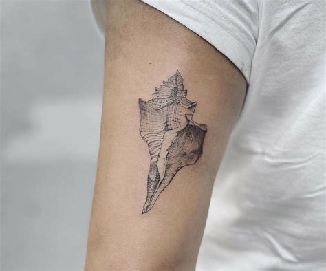 Simple Seashell Tattoo