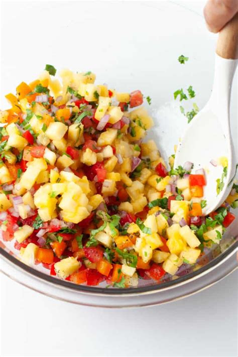 Easy Fresh Pineapple Salsa Recipe House Of Nash Eats