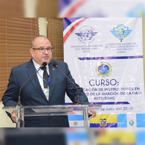 Representante De La Oaci Califica De Paraíso A La República Dominicana Periódico Elcaribe