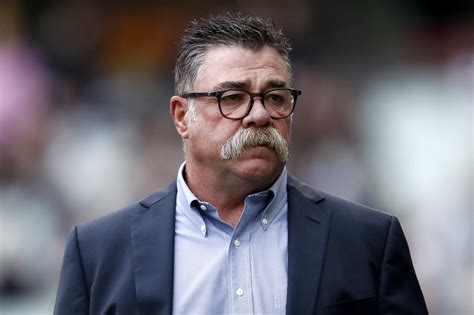 Australia Cricket Star David Boon Broke Insane Beer Drinking Record