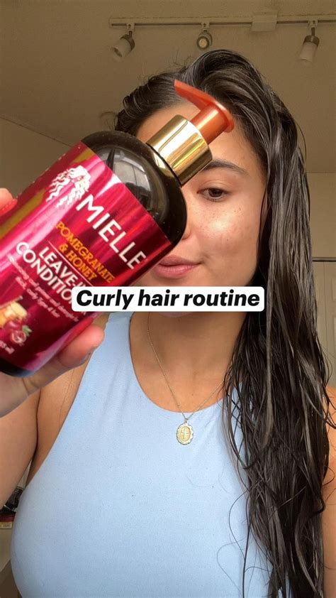 Curly hair routine | Wavy hair care, Curly hair routine, Curly hair styles